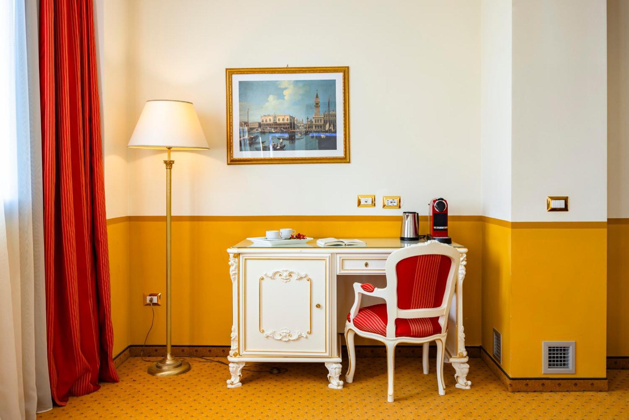 Hotel Il Gentiluomo Arezzo Eksteriør billede